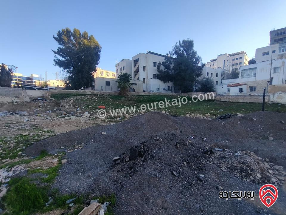  ارض سكنية مساحة 979م للبيع في عمان - عرجان قرب المستشفى الاردني الفلندي 