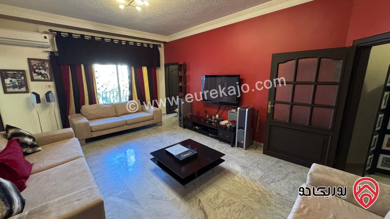 شقة مساحة 235م طابق ثاني للبيع في عمان - دير غبار 