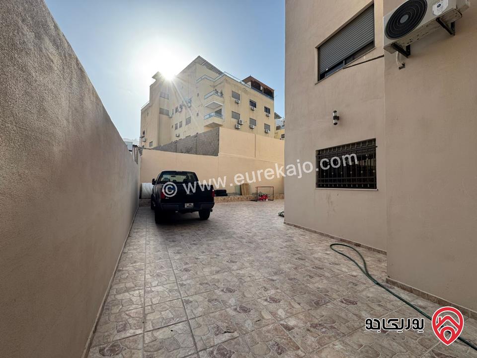 شقة أرضية مميزة مساحة 162م داخلي و 280م خارجي للبيع المنطقة الخامسة / العقبة