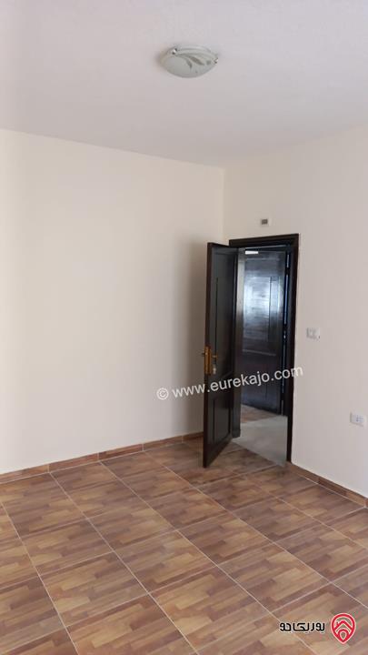 شقة طابق ارضي معلق مساحة 129م للبيع في عمان - الجبيهة 