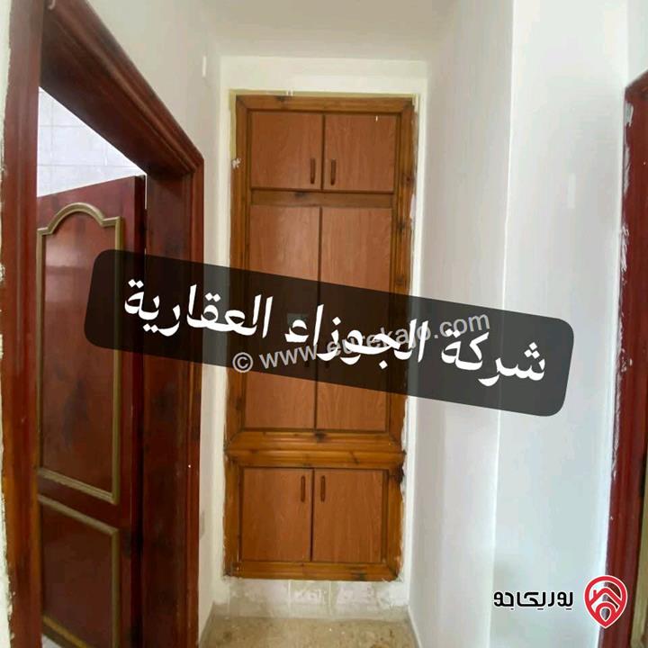 شقة شبه أرضية مساحة 200م للايجار في عمان - البنيات
