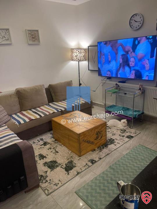 شقة طابق ثالث 130م تشطيب سوبر ديلوكس للبيع في عمان - خلدا