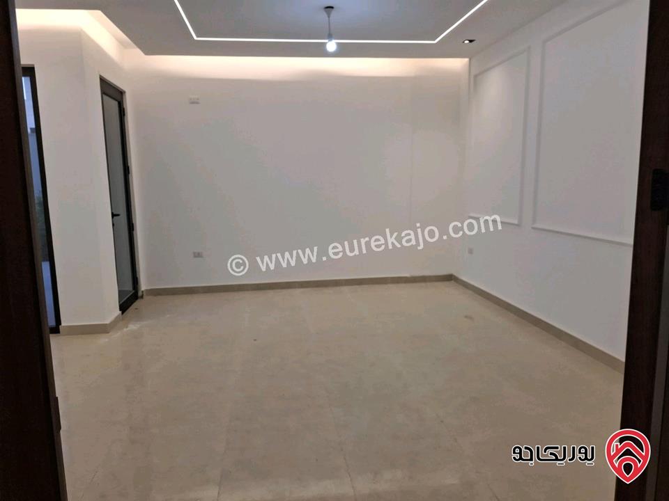 شقة أرضية مساحة 220م داخلي و 150م خارجي للبيع في عمان - شفا بدران