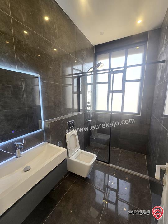 رووف جديد مساحة 100م مطل للإيجار في عمان - عبدون