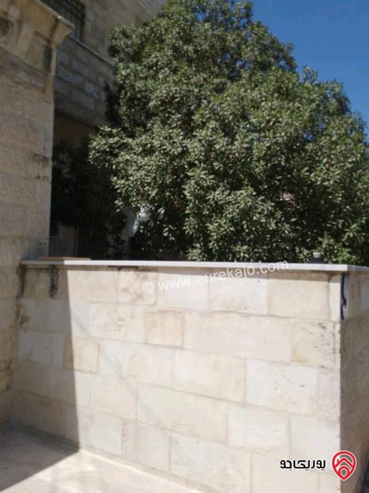 شقة ارضية مساحة 150م داخلي و 60م خارجي للبيع مفروش في عمان - صويلح