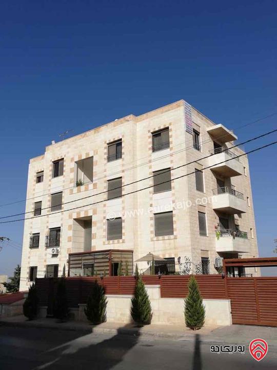 شقة طابق اخير مع روف مساحة 390م للبيع في عمان - الجبيهة