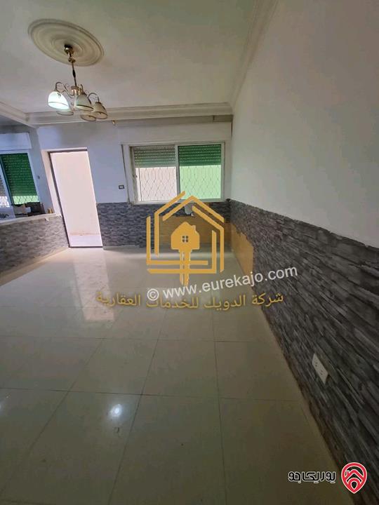 شقة فارغة طابق تسوية 100م للإيجار في عمان - تلاع العلي 