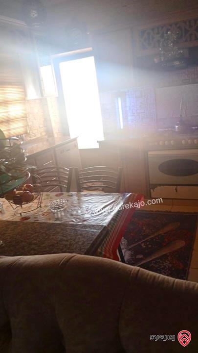 شقة مساحة 115م طابق ثالث للبيع في عمان - ابو علندا اسكان الكهربا 