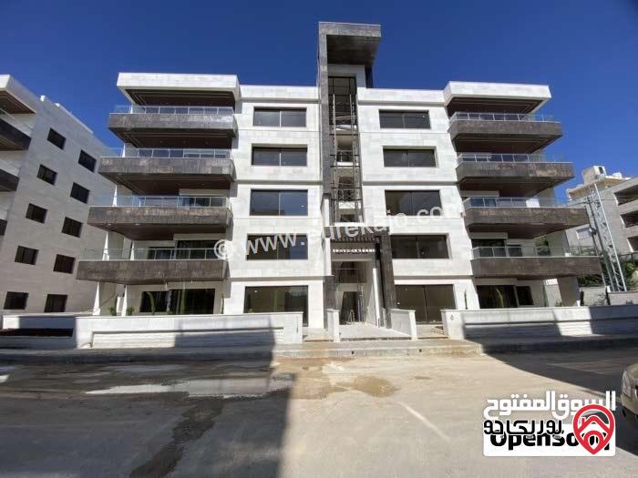 شقة طابق ثالث دوبلكس مساحة 200م للبيع في عمان - خلدا