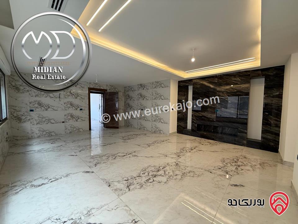 شقة جديدة للبيع في عمان - ديرغبار مساحة 190م طابق اول تشطيبات ديكورات عصرية فاخرة بسعر مميز جداً