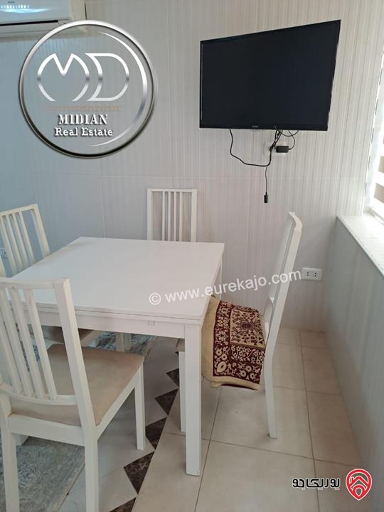 رووف مفروش للايجار في عمان - الشميساني تشطيبات وفرش سوبر ديلوكس اطلالة رائعة و بسعر مميز