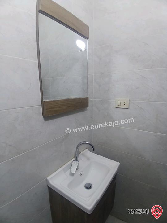 شقة سوبر ديلوكس مساحة 110م طابق اول فني للبيع في اربد - قرب قصر العوادين