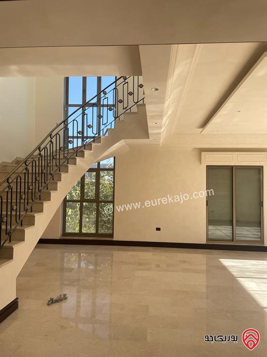 فيلا مستقلة مساحة 1200م على أرض 1 دونم للبيع في عمان - عبدون 