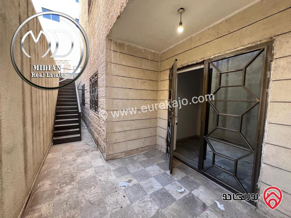  شقة شبه ارضي للبيع في عمان - الدوار السابع قرب السيفوي مساحة 100م مع ترس 25م تصلح للاستثمار بسعر مميز جداً