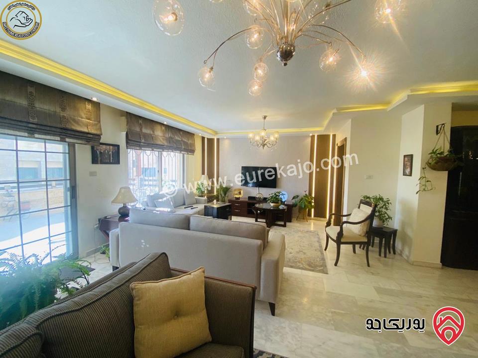 شقة طابقية مميزة للبيع في دير غبار مساحة 175م مع ترس 100م بسعر مغري