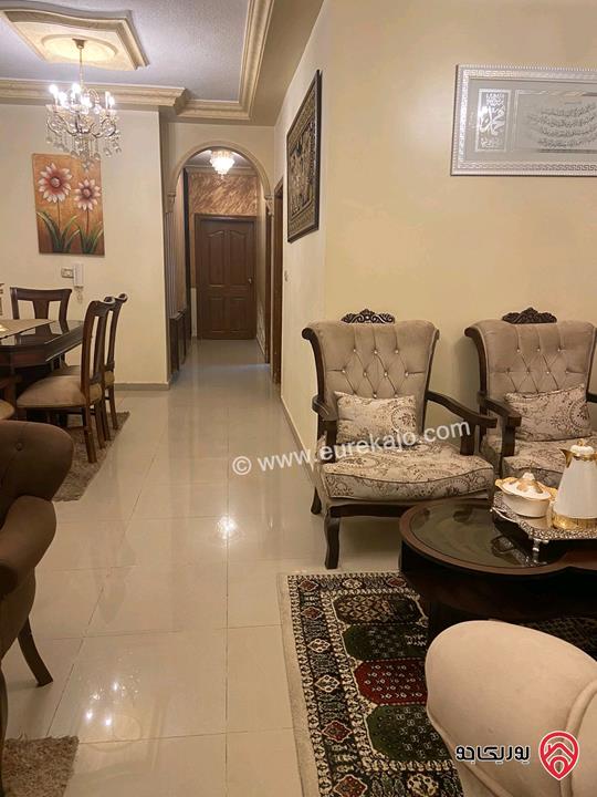 شقة طابق ثاني مساحة 131م للبيع في عمان - الجبيهة حي الريان