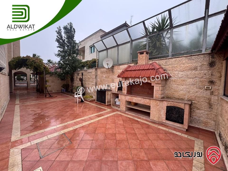 فيلا مستقلة للبيع في عمان - عبدون مساحة الارض 1000 م مساحة البناء 1050 م