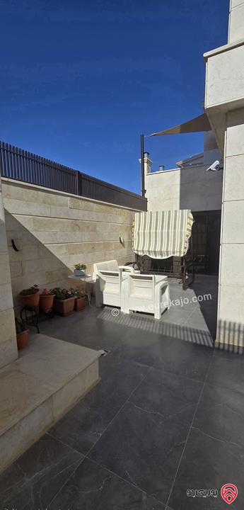 شقة مساحة 79م داخلي و 60م خارجي للبيع في عمان - الروابي