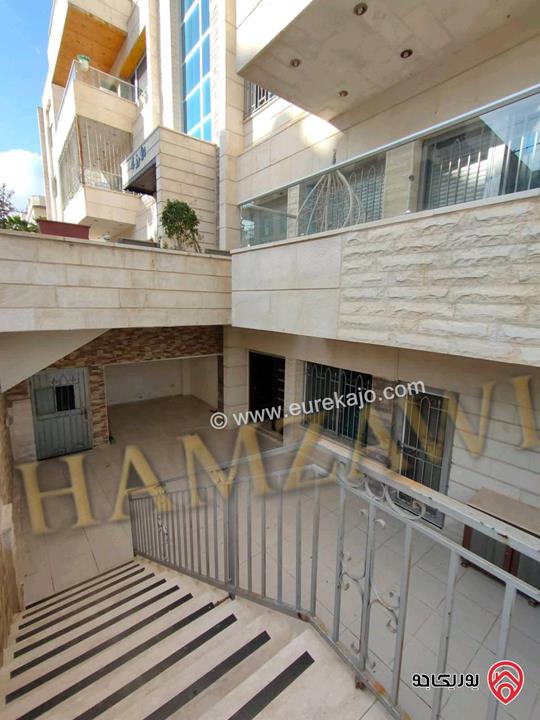 شقة فاخرة شبه أرضية مساحة 160م داخلي و 50م خارجي للايجار في عمان - طريق المطار 