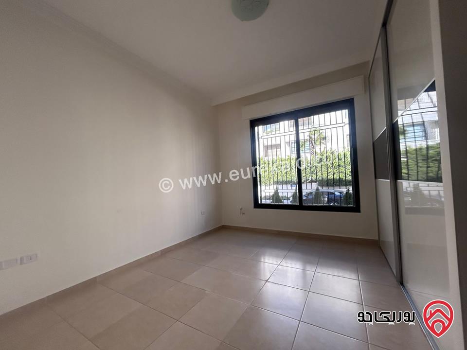 شقة ارضية فارغة مساحة 210م للايجار في عمان - عبدون