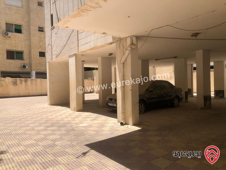 شقة فارغة طابق ثاني مساحة 200م للايجار في عمان - الدوار الخامس 