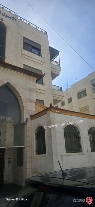 شقة طابق ثالث مساحة 184م للبيع في عمان - الجاردنز