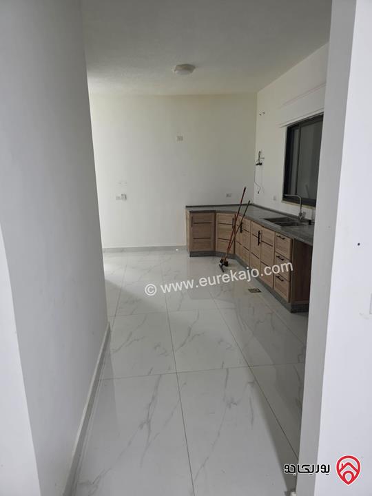 شقة ارضية مساحة 120م + ترس و مدخل خاص للايجار في عمان - تلاع العلي