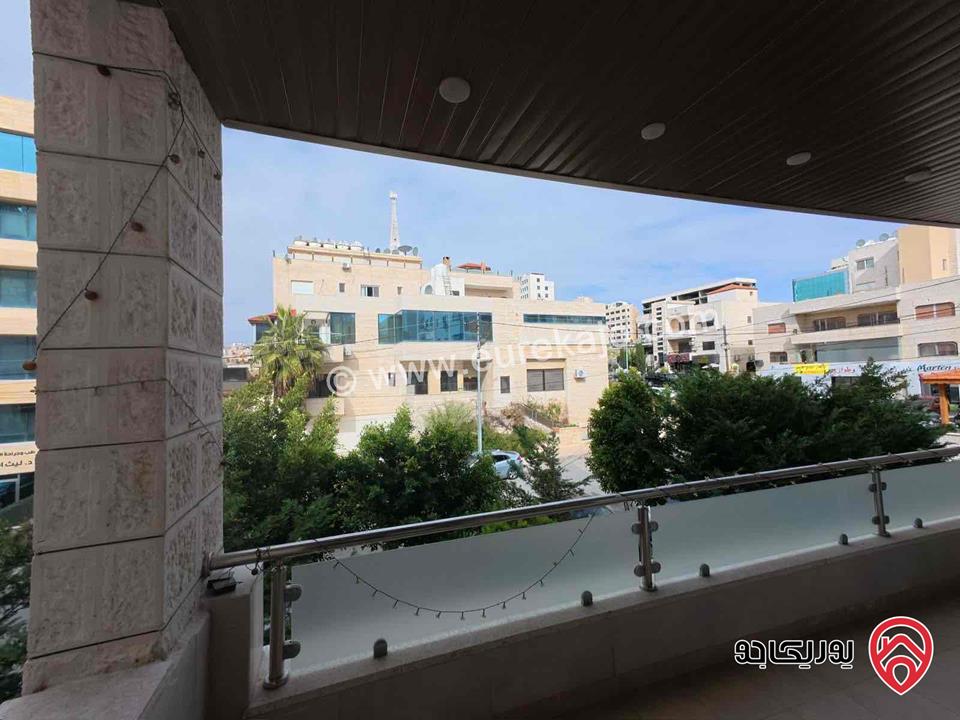 شقة مفروشة فاخرة طابق أول مساحة 180م للايجار في عمان - ام السماق 