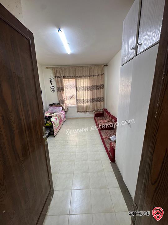 شقة طابق ثاني هندسي مساحة 118م للبيع في الزرقاء - مدينة الشرق