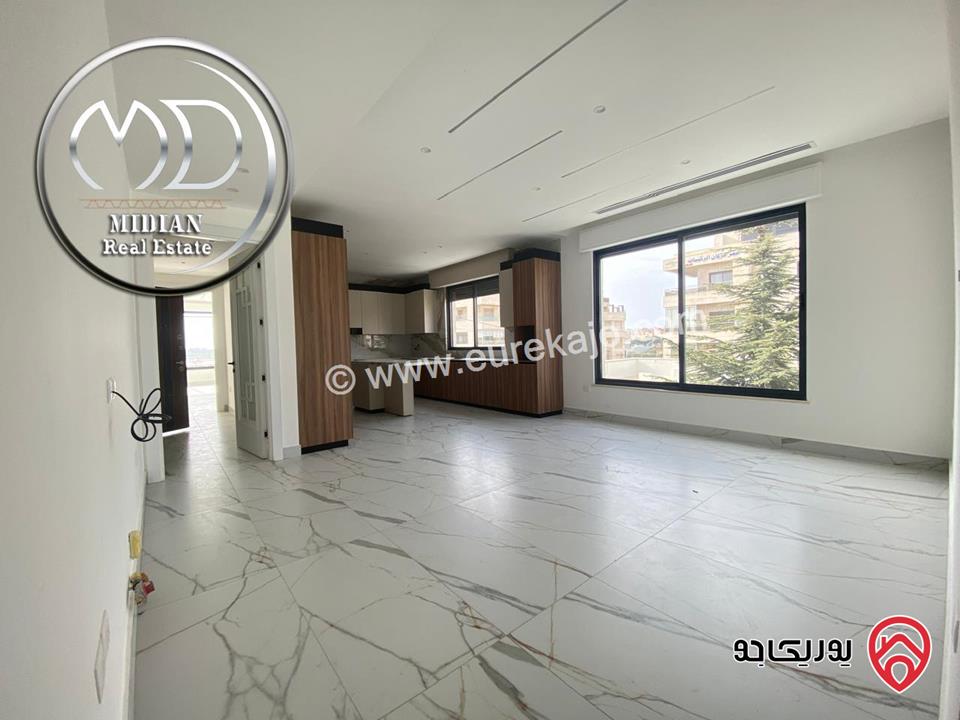 شقة فارغة للايجار في عمان - خلدا العوجانية مساحة 210م طابق اول تشطيبات و ديكورات عصرية فاخرة اطلالة جميلة