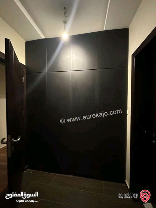 شقة ديلوكس مفروشة مساحة 220م للايجار في عمان - قرية النخيل