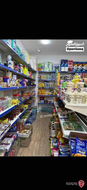 مخازن تجارية عدد 2 للايجار في ماحص / بالقرب من مسجد ابو بكر الصديق
