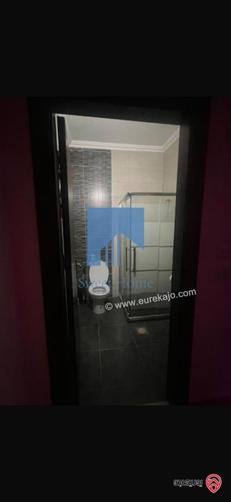 شقة أرضية مميزة للبيع في عمان - الجندويل قرب مركز أمن البيادر 180م مع حديقة وترسات 200م