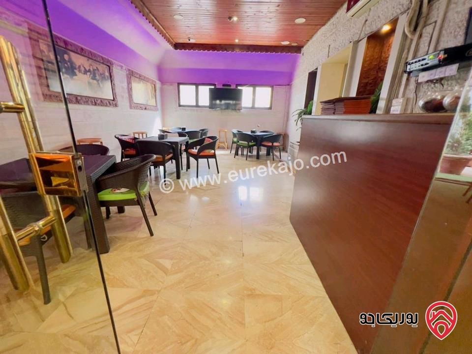 فرصة استثمارية كبيرة ثلاثة محلات تجارية للبيع في عمان - شارع الجاردنز داخل مجمع