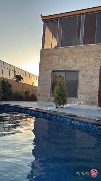 فيلا مفروشة مساحة 200م على أرض 500م للإيجار الشهري او السنوي فقط في عمان - الجيزة