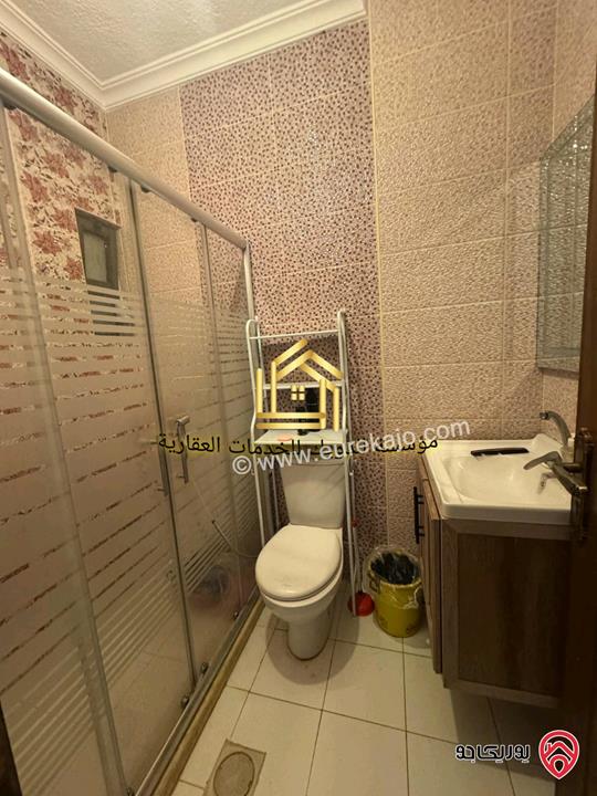 شقة فارغة دوبلكس أرضية مساحة 250م للايجار في عمان - المدينة الرياضية 