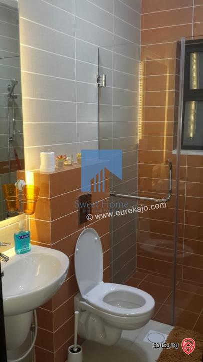 شقة أرضية مفروشة فاخرة للبيع في جبل عمان - مقابل رئاسة الوزراء وقرب فندق عمان ويست 100م مع ترسات 110م بسعر مغري