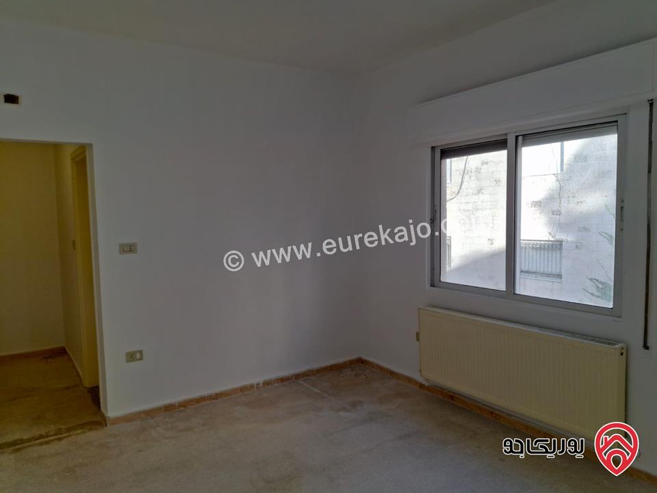 شقة مميزة مساحة 128م طابق أول للبيع في عمان - الجاردنز