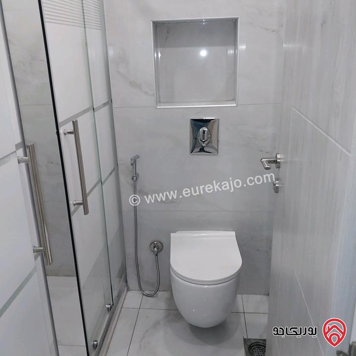 شقة طابق أول مساحة 150 م للايجار فارغ او مفروش في اربد