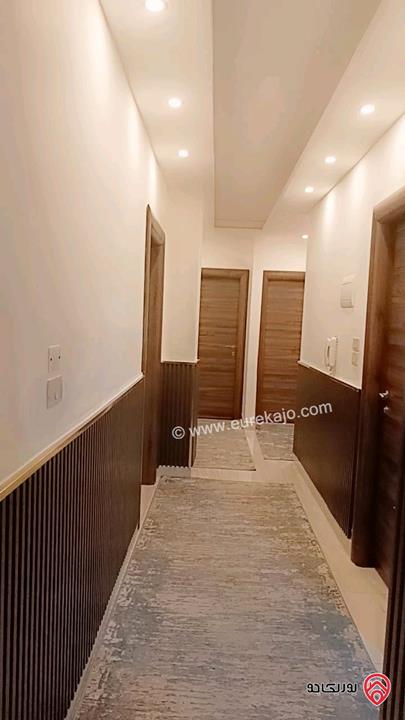 شقة ارضية مساحة 160م داخلي و 120م خارجي للبيع في عمان - مرج الحمام شارع الامير محمد