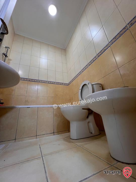 شقة أرضية مساحة 200م داخلي و 180م خارجي للايجار في عمان - السابع