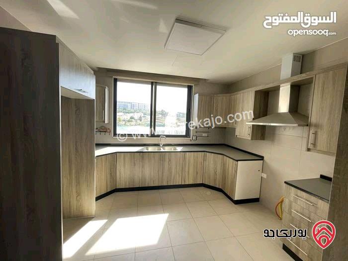 شقة فارغة مساحة 170م طابق ثاني للايجار في عمان - ام السماق 