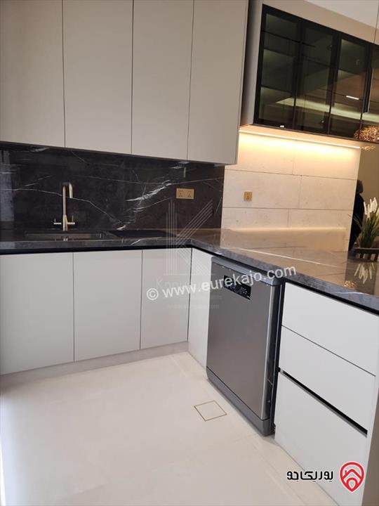 شقة فاخرة مفروشة مساحة 120م للايجار في عمان - البنيات الأمعري بوليفارد