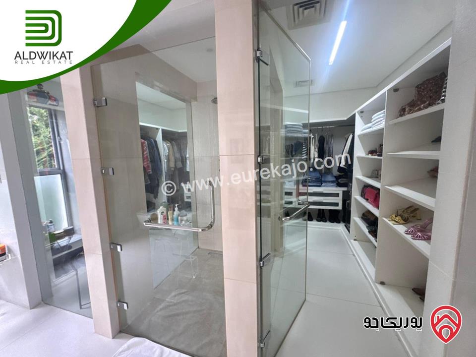 فيلا فاخره مفروشه مستقلة للبيع في عمان - دابوق مساحة البناء 800م ، الارض 770م ، الحديقة 200م والترس 200م