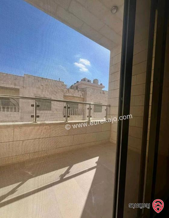 شقة فارغة طابق رابع مساحة 150م للايجار للعرسان في عمان - أم السماق