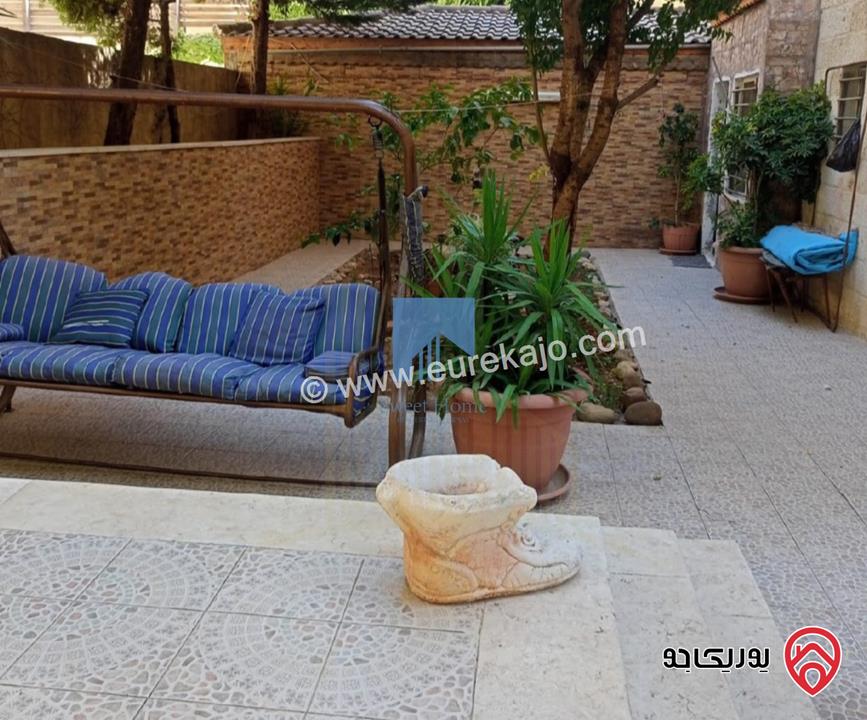 شقة أرضية مساحة 130م مع حديقة وترسات 140م للبيع في عمان - خلدا