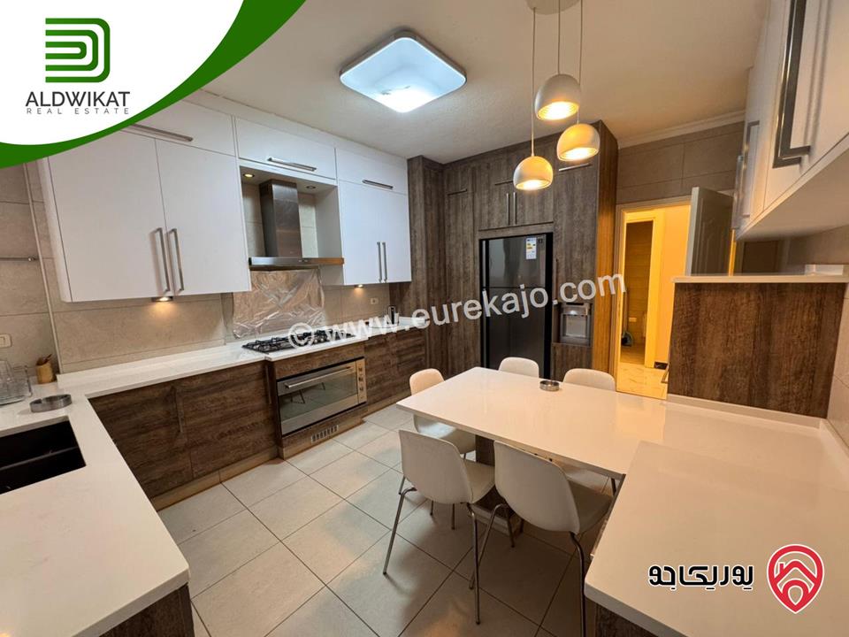 شقة شبه ارضي مفروشه للايجار في عمان - عبدون مساحة داخليه 186م والحديقة 100م موقع مميز تصلح للسفارات والهيئات الدبلوماسية