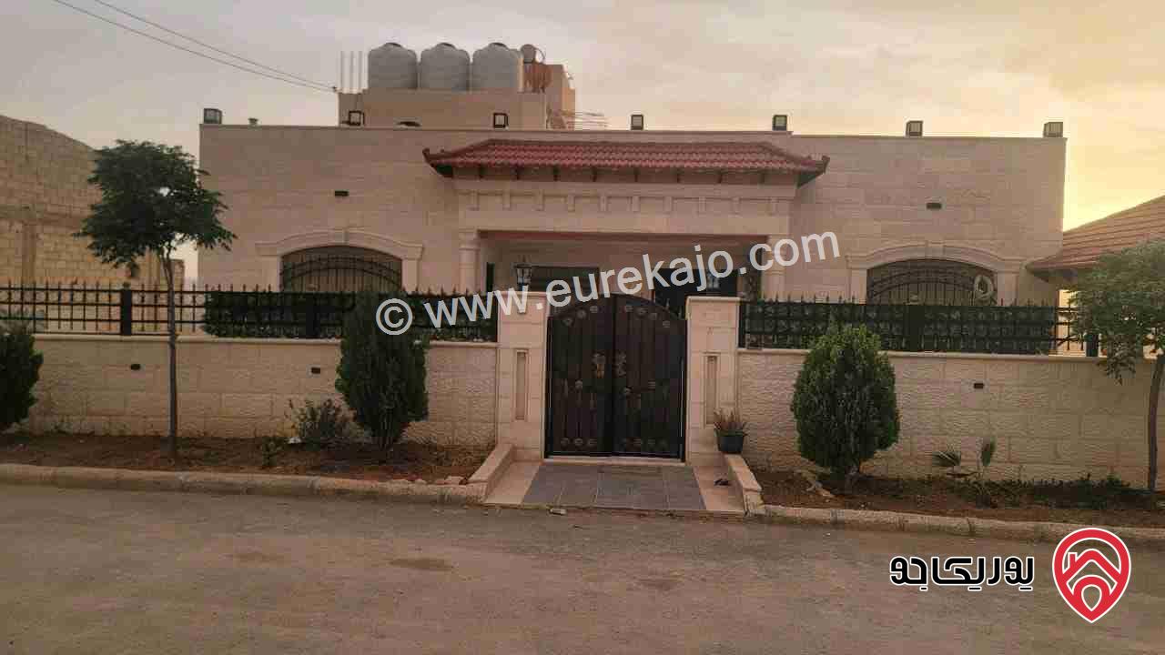 منزل مساحة 180م على أرض 523م للبيع في الزرقاء الجديدة ارسلان الجنوبي