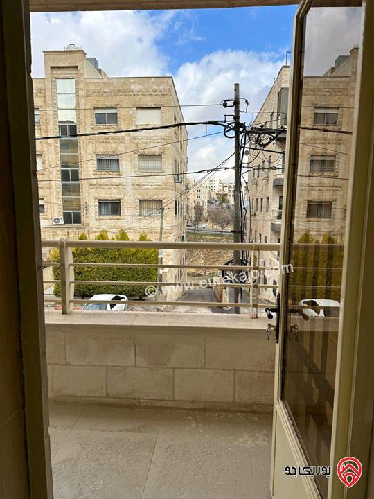 شقة مساحة 170م طابق أول للبيع في عمان - ضاحية الرشيد 