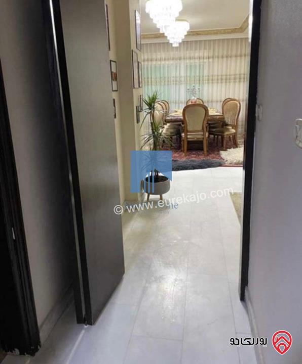 شقة أرضية مميزة للبيع في عمان - خلدا 190م مع ترس 70م تشطيب سوبر ديلوكس